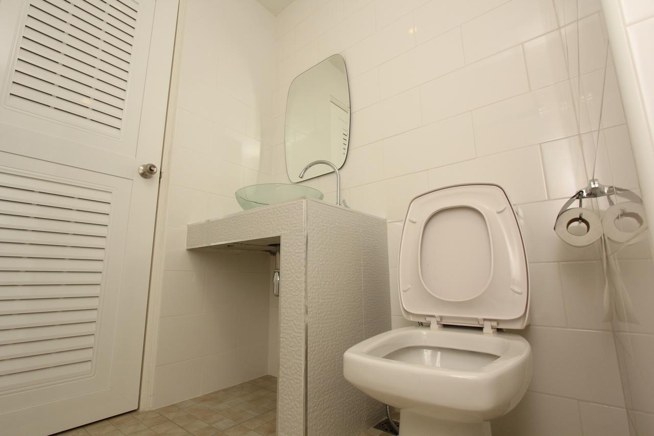 Boutique Summer House Jomtien Beach Exterior photo